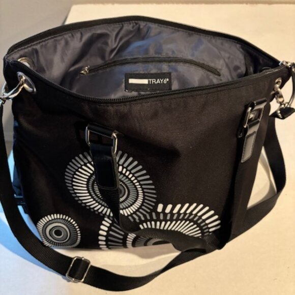 Tray 6 Large Tote/Overnight/Carryon Bag Black w/Geometric Print 16"x 16" x 5" - Picture 2 of 7